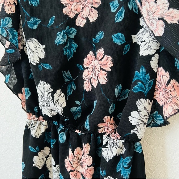 Black floral dress - Picture 4 of 6